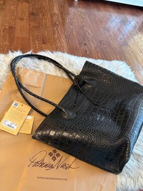NEW Patricia Nash Black Croc-Embossed Leather Tote with Double Shoulder Straps